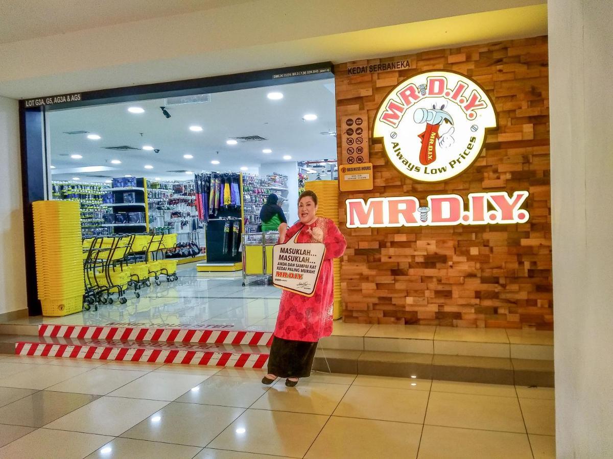 Azfa Duplex Suite At De Centrum Putrajaya Bangi Free Wifi Kajang Eksteriør bilde